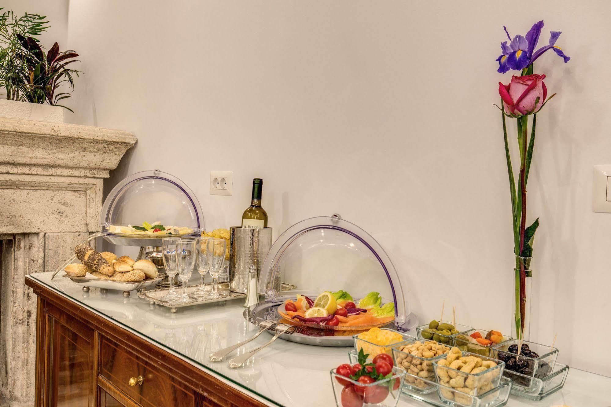Bed & Breakfast Pantheonview - Luxury 2*