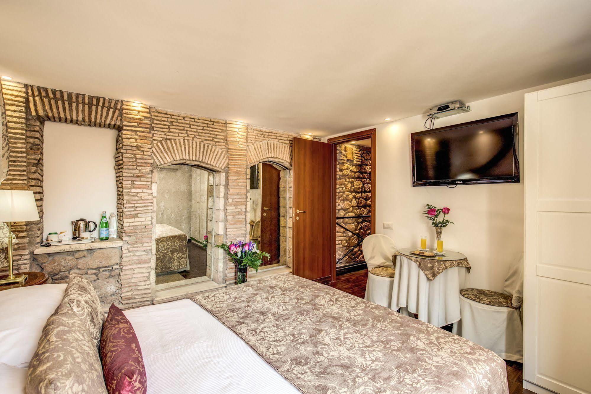 Pantheonview - Luxury 2*