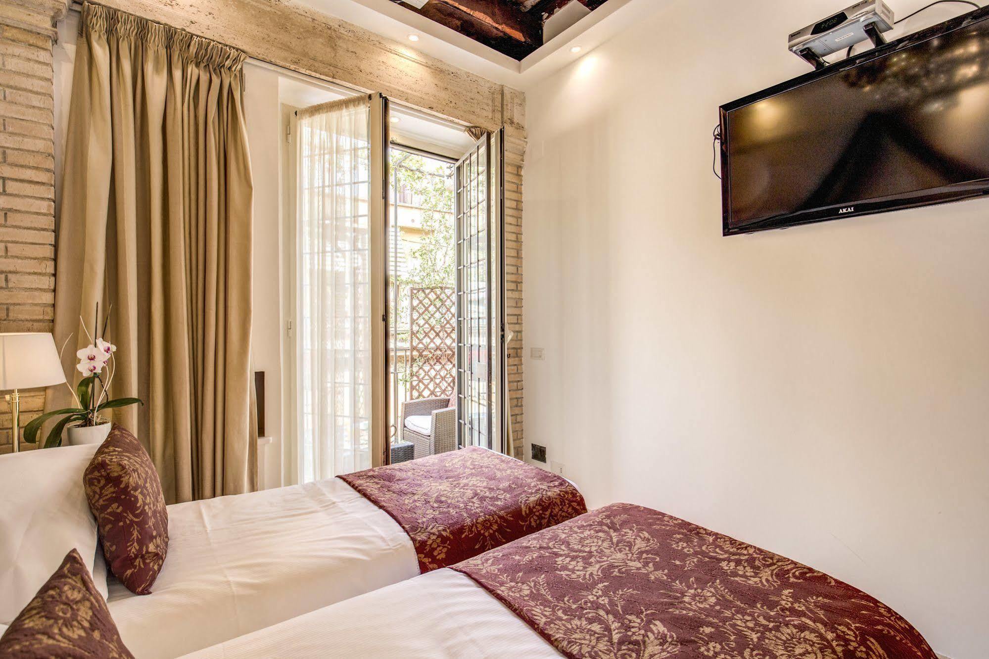 Pantheonview - Luxury Bed & Breakfast Roma