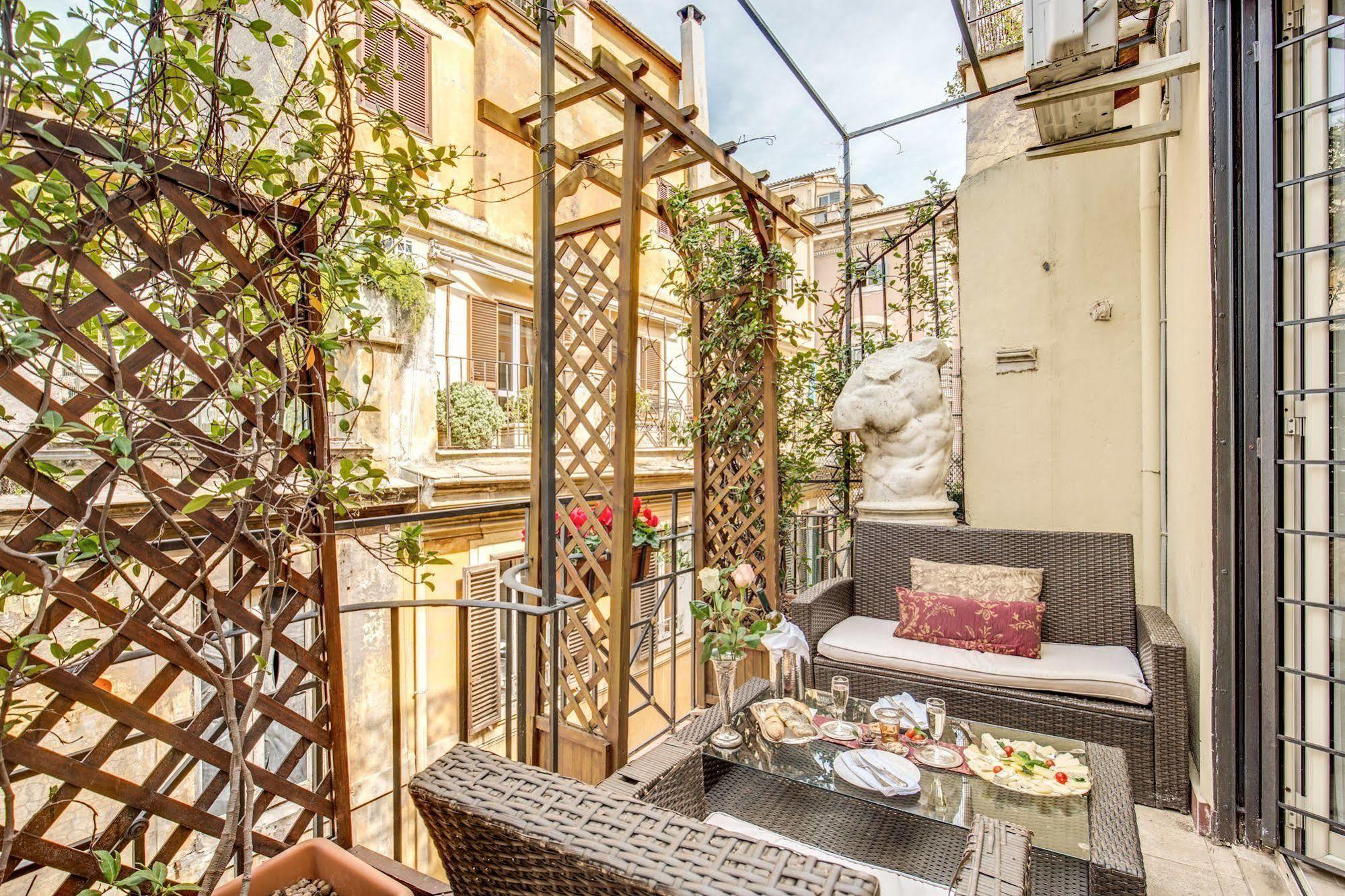 Bed & Breakfast Pantheonview - Luxury 2*