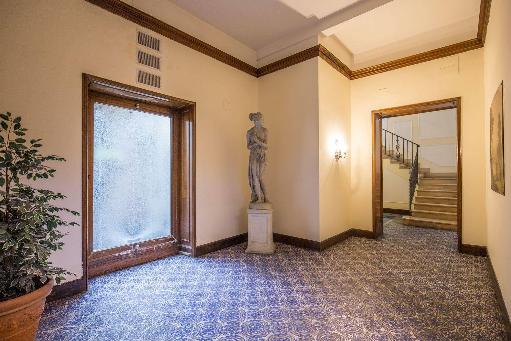 Pantheonview - Luxury Bed & Breakfast